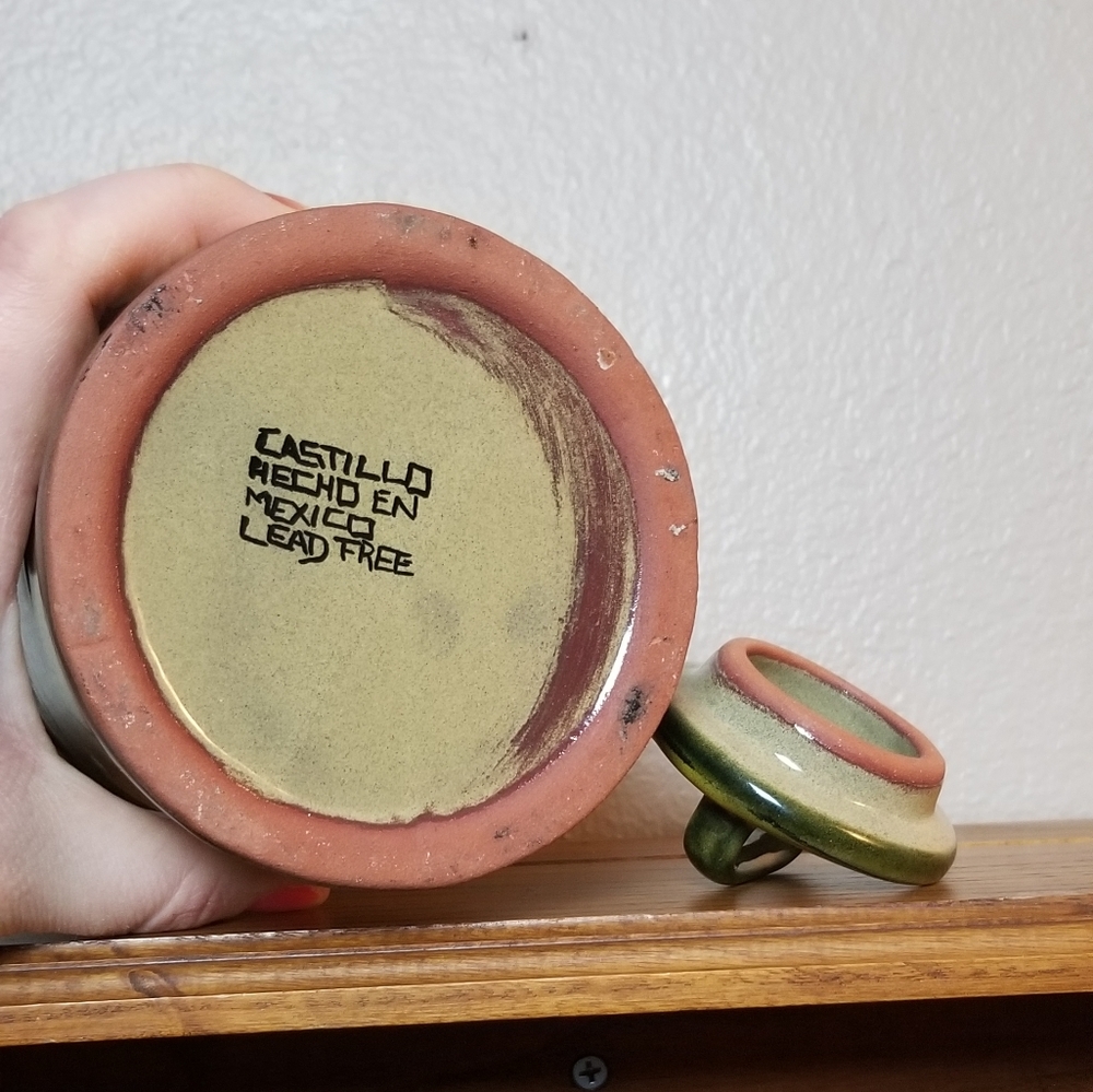 Mexican pottery